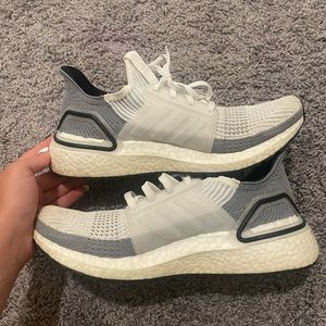 Adidas Womens Ultraboost